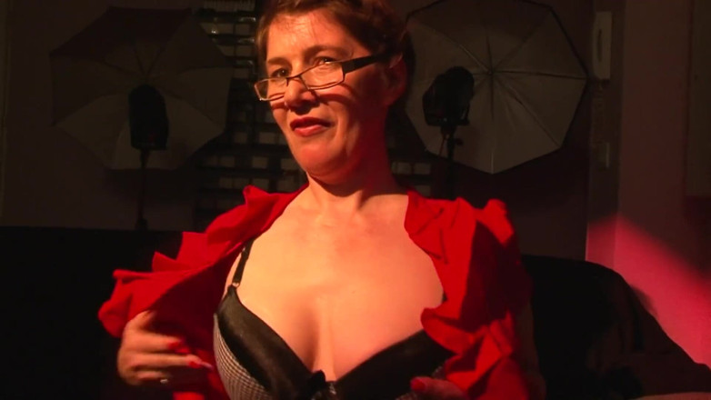 HPG Production: Posh Cougar in Hardcore Shooting