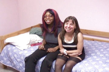 Radical Interracial: Wanita dewasa lagi ngajar