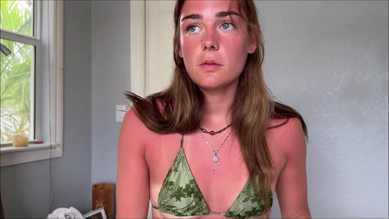 Alex Adams: Little Stepsister's Sunburn Accident - Arabella Rose - Family Therapy