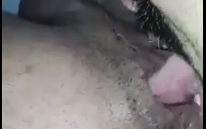 Horny boys: Arkadaşının götünü sikiyor