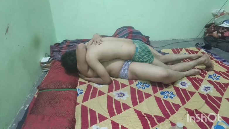 Sexgarl84: 나는 내 방에 내 여친을 떠났다.