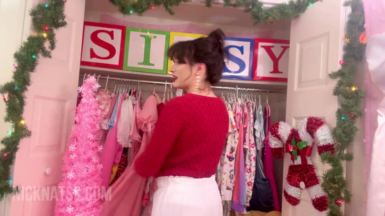 Natalie Napoli: Мачеха-транс познает твой тайный сисси шкаф