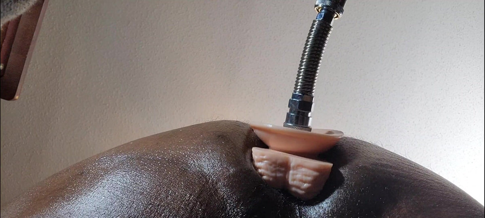 Truestarr: Sex Machine Fucks Me. Huge Dildo