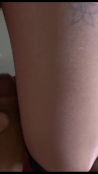 Double baise en collants roses brillants