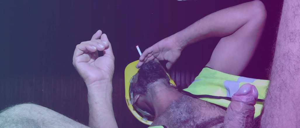 Stink HairyMale: Rauchen in der nacht