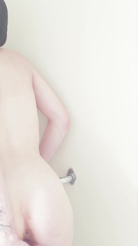 Petite Skinny Girl Shower Bate. Cuming and Orgasms with Toothbrush, Dildo, Shower Head and Fingers!!