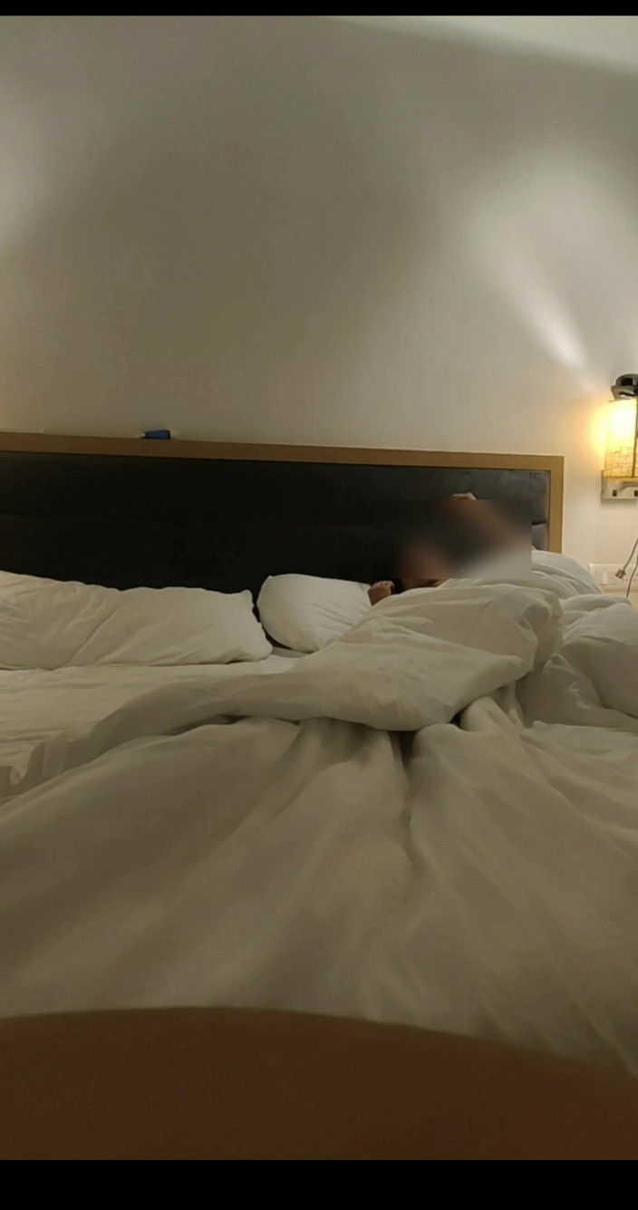 Yours fantasy: होटल में फंतासी रिया की चुदाई