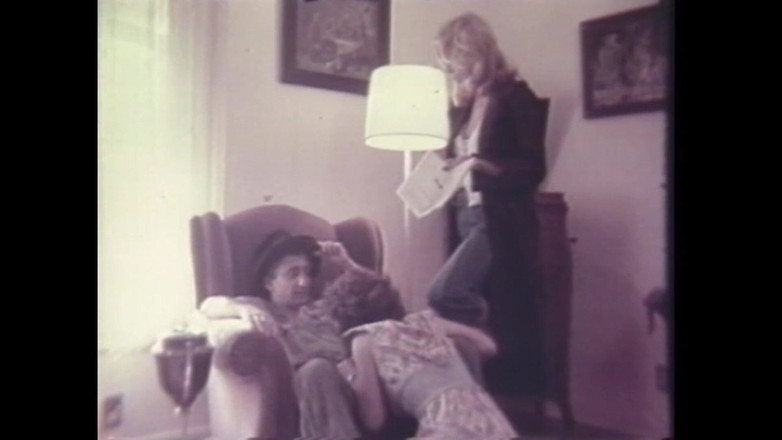 The Unforgettable: Fahişeler penisi yiyor