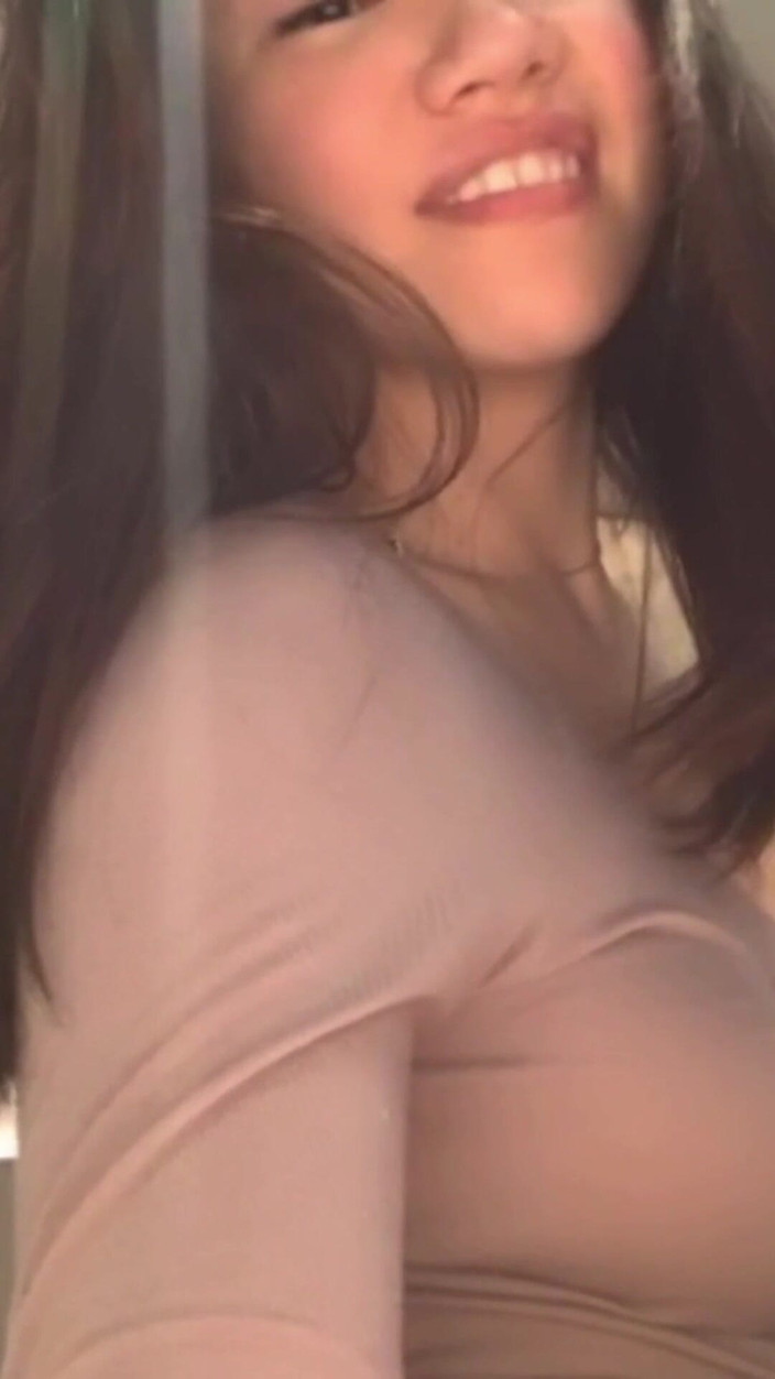 Cris Santana: Lulu wild - istri cina asiaku kesepian banget dan pengen banget...