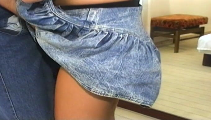 German's Young Babes: Burnette schlampe aus deutschland will sperma auf ihre haarige möse