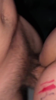 Une Salope Se Fait Baiser Sans Capote Dans Une Camionnette, Gangbang Interracial