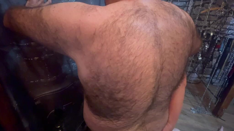 Lanista_Bear: Part 4:- Bottom Feeders First Time