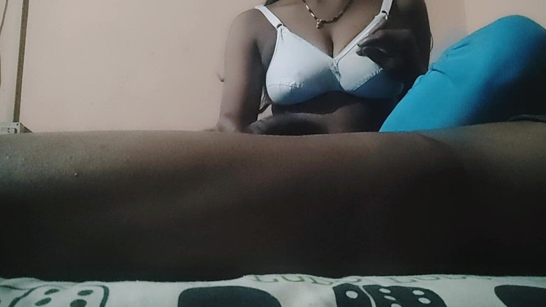 Soneya love: Video seks suri rumah India