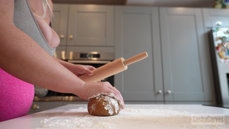 Sasha Curves: Husband Transforms Into Dough