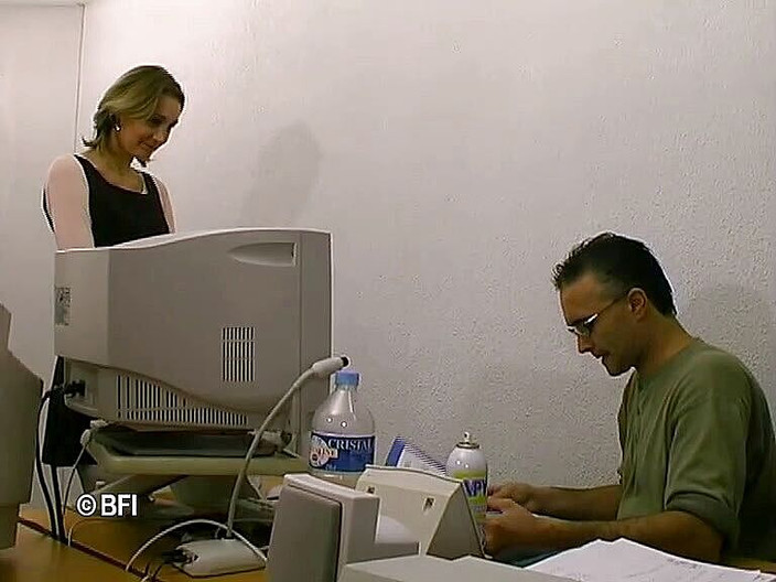 Porn mansion: 100% аматорський француженка.