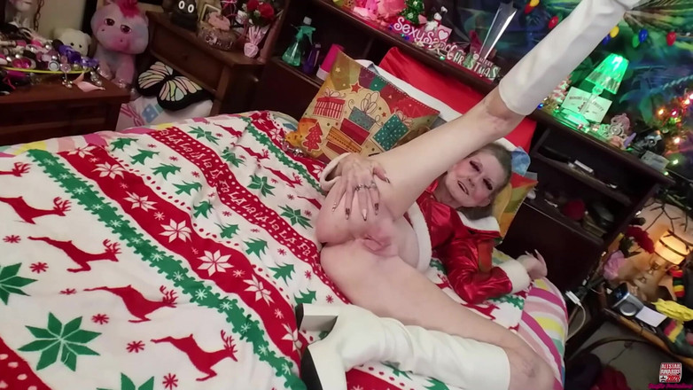 Sexy Sandra N Sir Christopher: Kerstmis 2025 anaal plagen