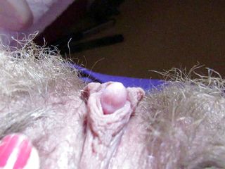 Cute Blonde 666: Extreme hairy big clit pussy orgasm with tampons inside - cumming
