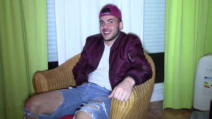 Gaybareback: First gay experience for this sexy young Arab fucked bareback...