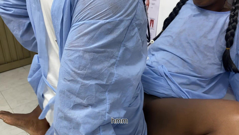 estefaniacaltrate: She Goes to the Doctor to Change Her Prostheses and...