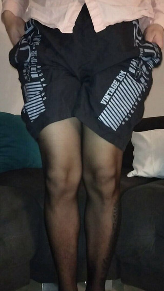 Tomas Styl: Cewek semok latino dengan stoking seksi ini dientot seharian di...