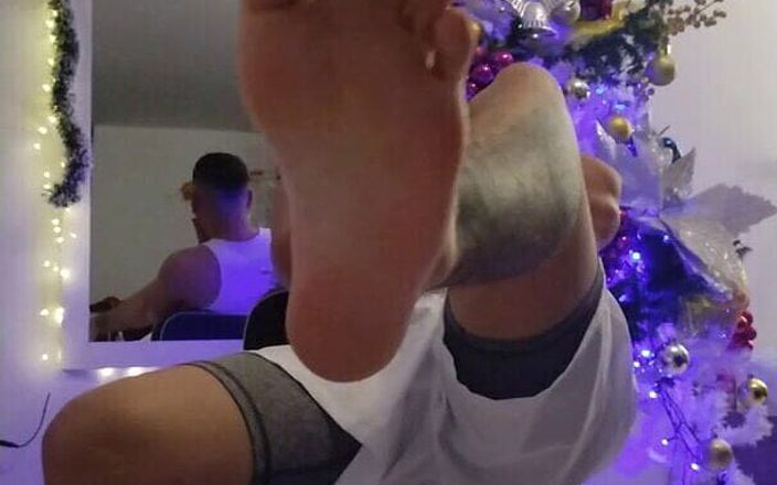 Tomas Styl: What a Delight These Feet to Worship at Christmas