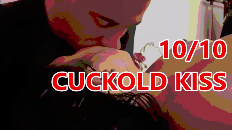 Cuckoby: Compilation : best cuckold kissing