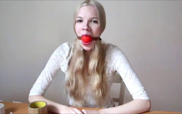 Selfgags classic: Young &amp;amp; flirtatious Polish babe&amp;#039;s self-gag session! (Episode 1 of 2)