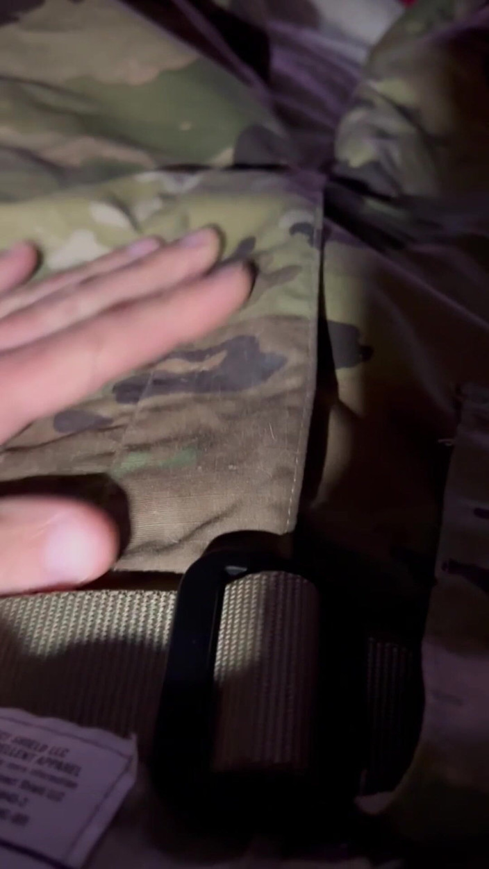Gay Soldier Stuff: Natáčení krémové nálože při barevném jocku!
