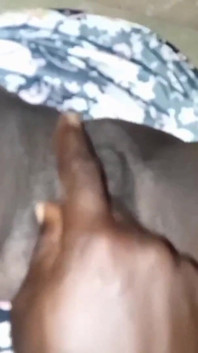 Fingering Grandma Ranto Secretly in the Garage