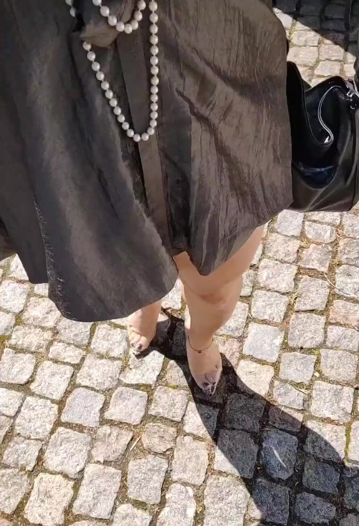 Joana Love: Gå i en kyrkogård