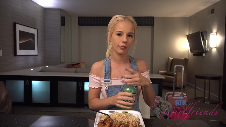 ATK Fans (Girlfriends): Virtual vacation in Hawaii with Bella Rose part 1