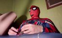 SinglePlayerBKK: Homem-aranha fodendo boneca sexual