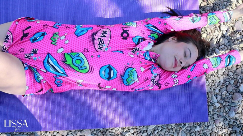 Lissa Brown: Я пірнаю зі своєю піжамою та шкарпетками