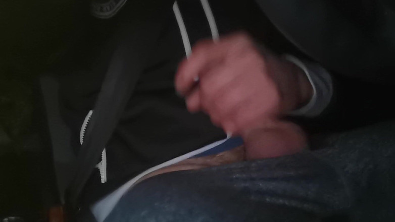 ARTURROLLE: Khoảnh khắc mùn ở nhà