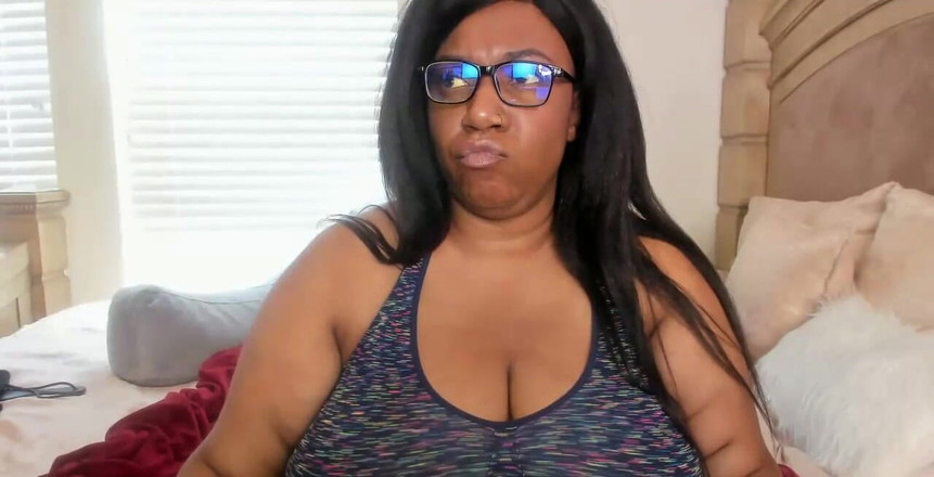 Josie4yourpleasure: Stream begann 20.06.2021 05.09 Uhr