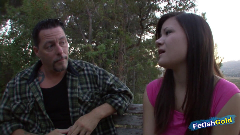 Family Role Play: Stepfather teaches his young stepdaughter how to please a guy