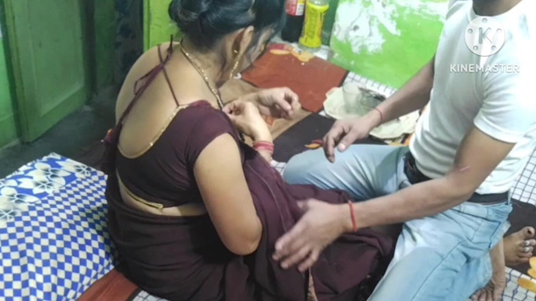 Saxesageth: भारतीय देसी हॉट लड़की सौतेला भाई और सुंदर सेक्स
