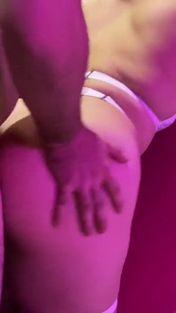 Sex anal până la ejaculare