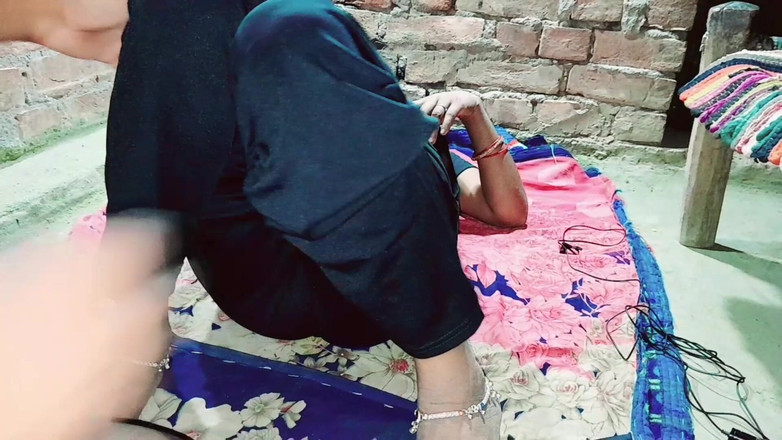 Renudbf: Îi stârnesc dorința sexuală și o fut video viral audio hindi...