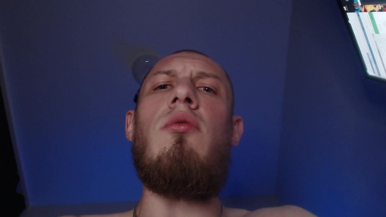 Hunky time: Dominan Alpha