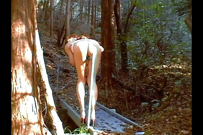 Pai-chan: Exercitiul sexual al lui Pai-chan în pădure