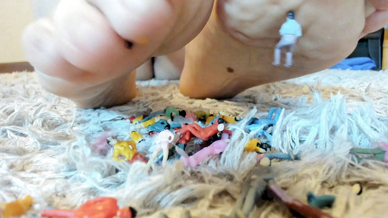 Nicoletta Embassi: Géante aux gros pieds