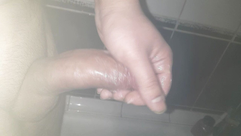 Loalou Studio: バスルームでダブル兼