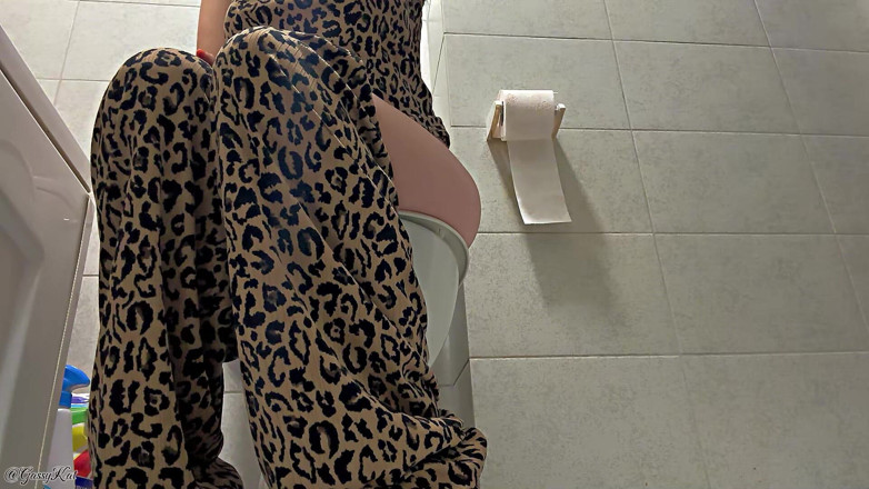 GassyKat: Dzienna toaleta sezon 3 odcinek 1