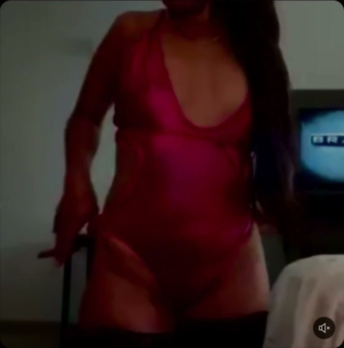 ToXxXiicBarbiie: Texxxas: Livestream Friday Fuck #2