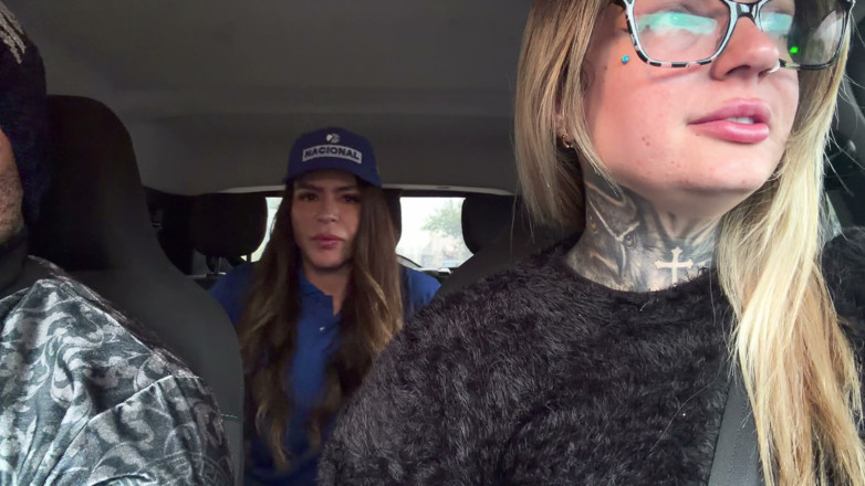 Couple dna: My Husband's Cuckold Got Out of the Car and I...
