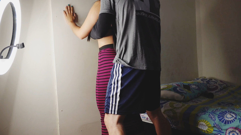 Mo kanno: Arabisch meisje geneukt en kreeg haar kutje gelikt