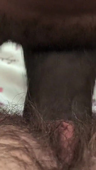 Grote zwarte lul neukt vreemdgaande spuitende milf