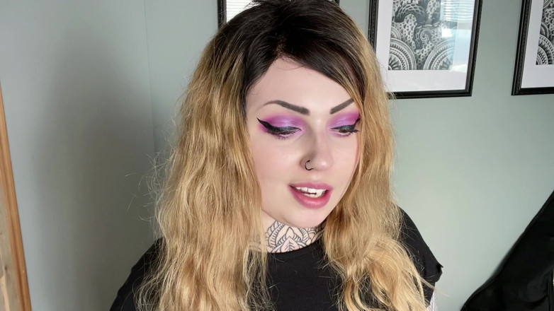 Miss Valentina: 내 시간에 대한 지불