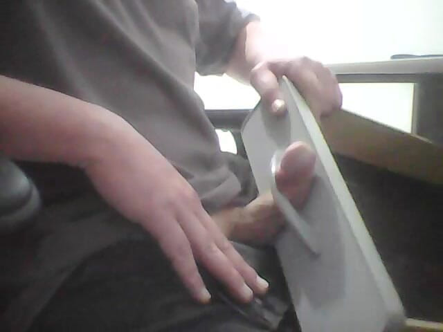 The silent one: Mencari Sesuatu dalam lapar